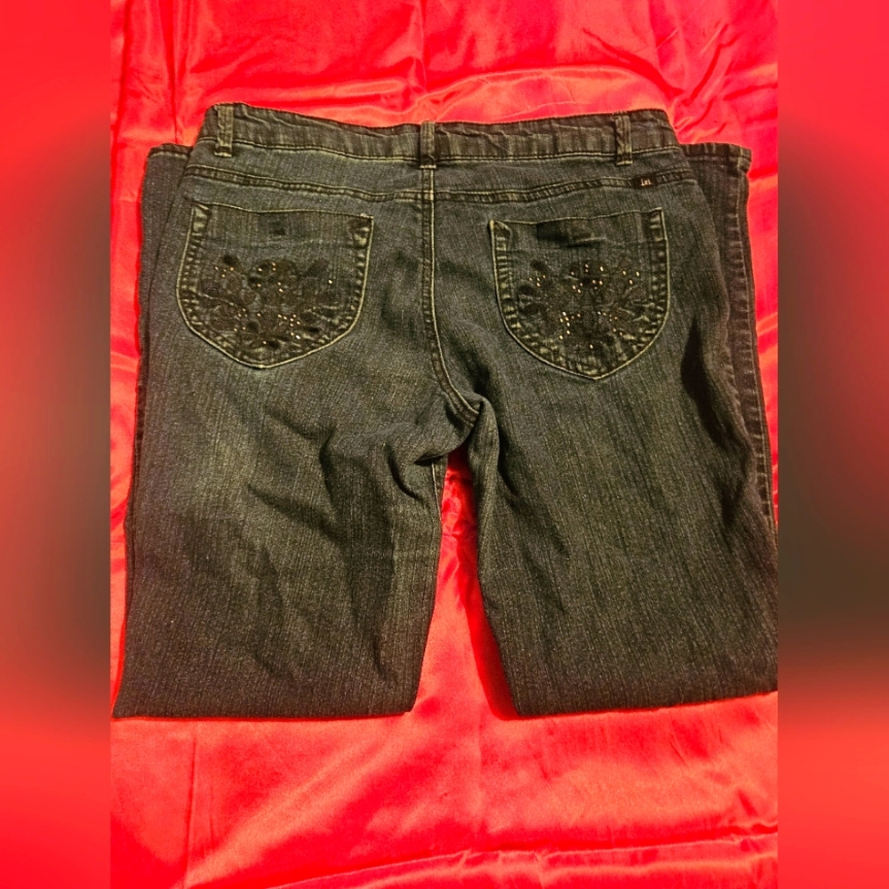 Lei Juinor's 13 Straight Leg Jeans | Y2K, 2000's vibes
